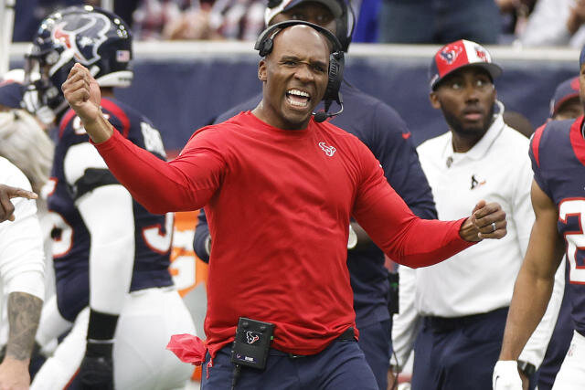 Goodnews: Texans key man set for a comeback after a successful Cancer Treatments set to resume training