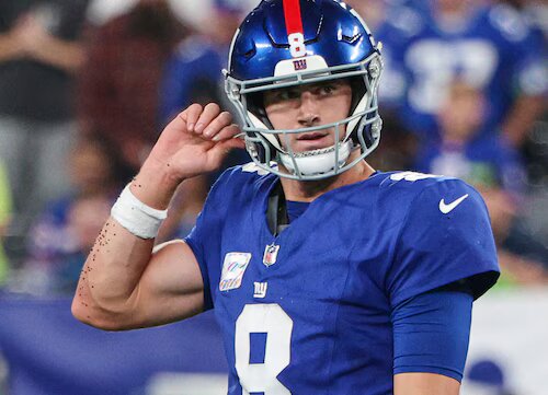ESPN news: Giants sign in a five-star QB as they prepare to move on from Daniel Jones.